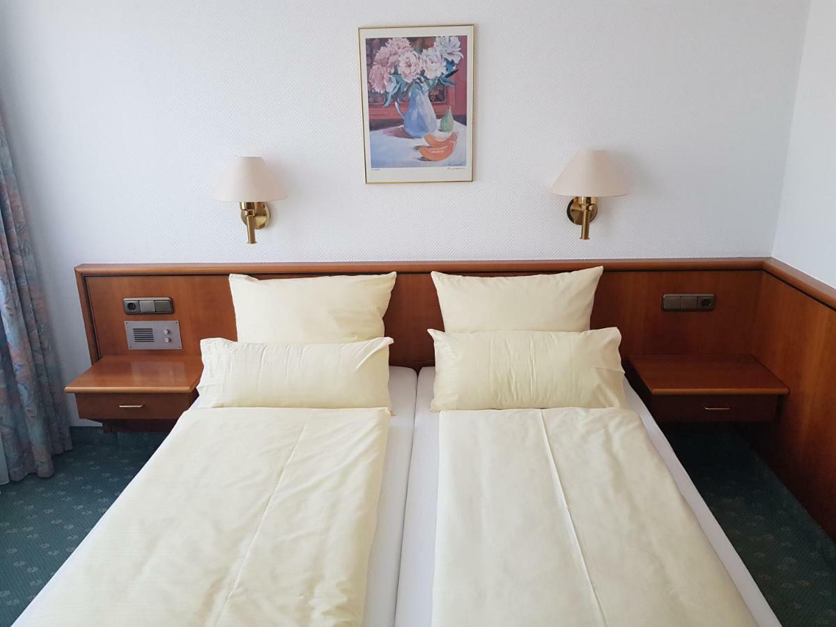Hotel Gallmersgarten Extérieur photo