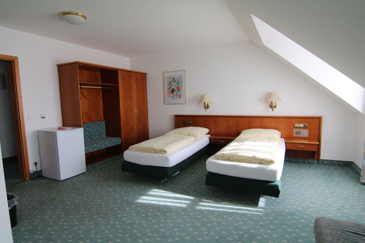 Hotel Gallmersgarten Extérieur photo