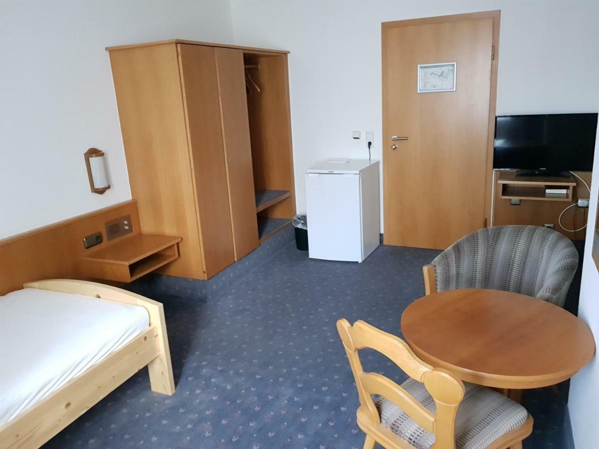 Hotel Gallmersgarten Extérieur photo